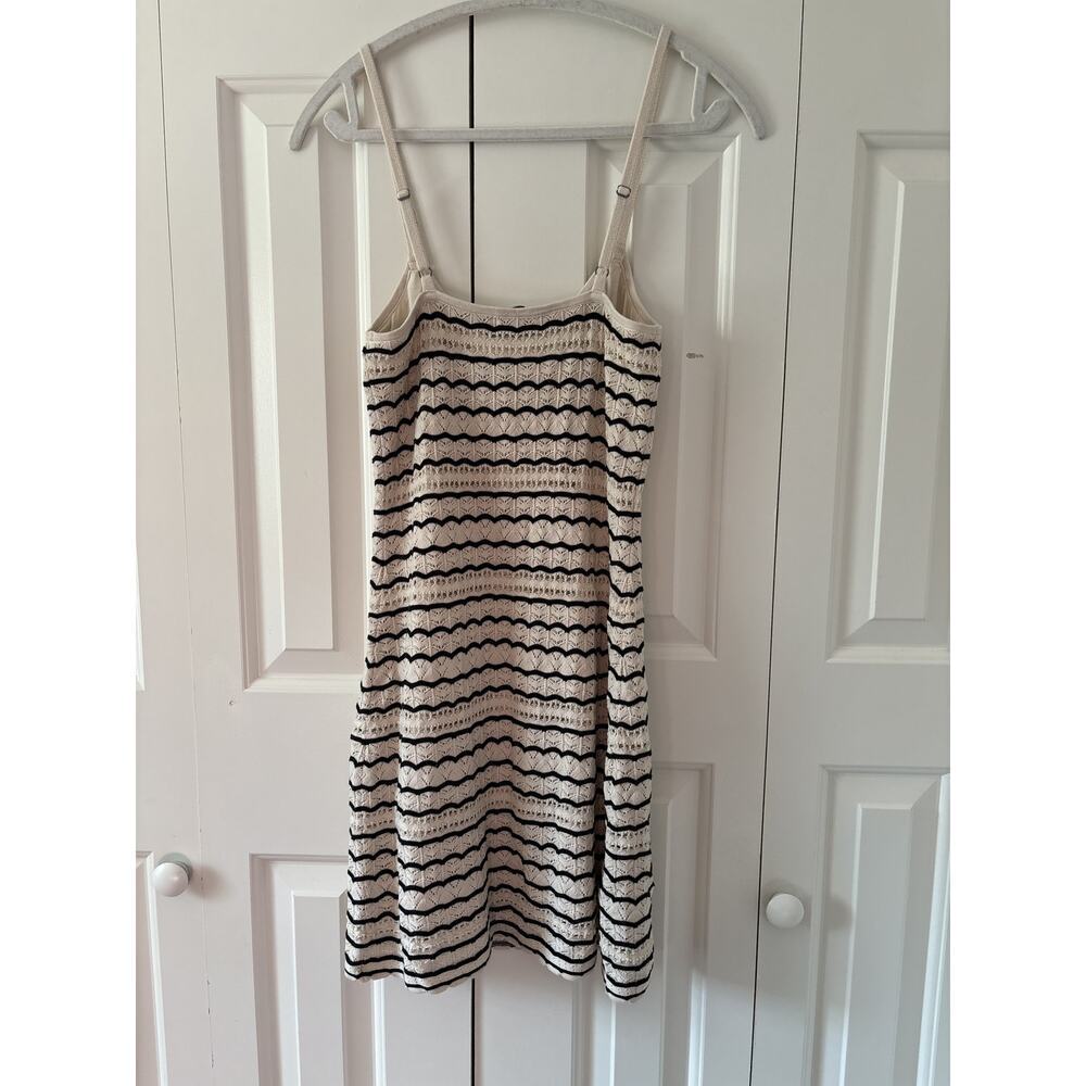 Hollister Small Striped Sleeveless Lace Dress - Picture 6 of 6